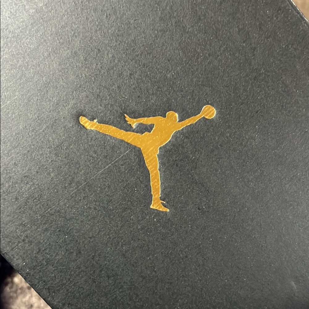 Jordan Kids Shoes - Black and Gold